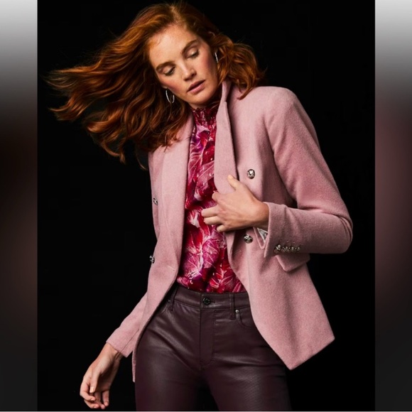 🌸🌺🌷White House Black Market Pink Blazer with Silver Buttons - Picture 2 of 16